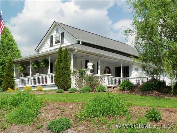 367 Palmer Road Waynesville, NC 28786 - Photo 1 of 20