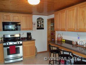 367 Palmer Road Waynesville, NC 28786 - Photo 14 of 20
