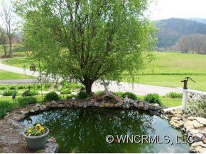 367 Palmer Road Waynesville, NC 28786 - Photo 3 of 20