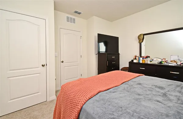 $3,000 | 440 Baroness Way, DeLand, FL 32724