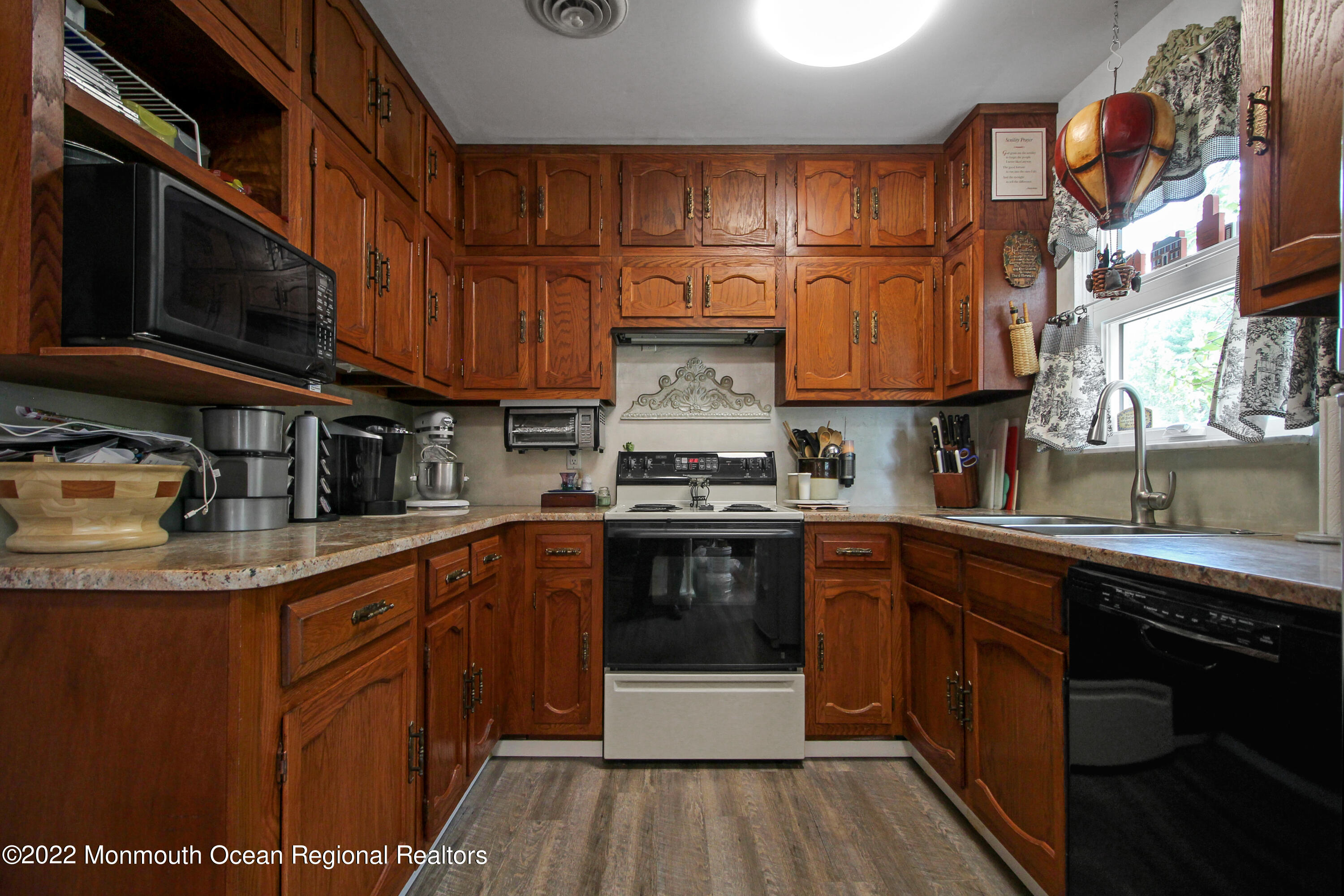 2 A Juniper Lane Whiting, NJ 08759 - Photo 13 of 24 15 Kit