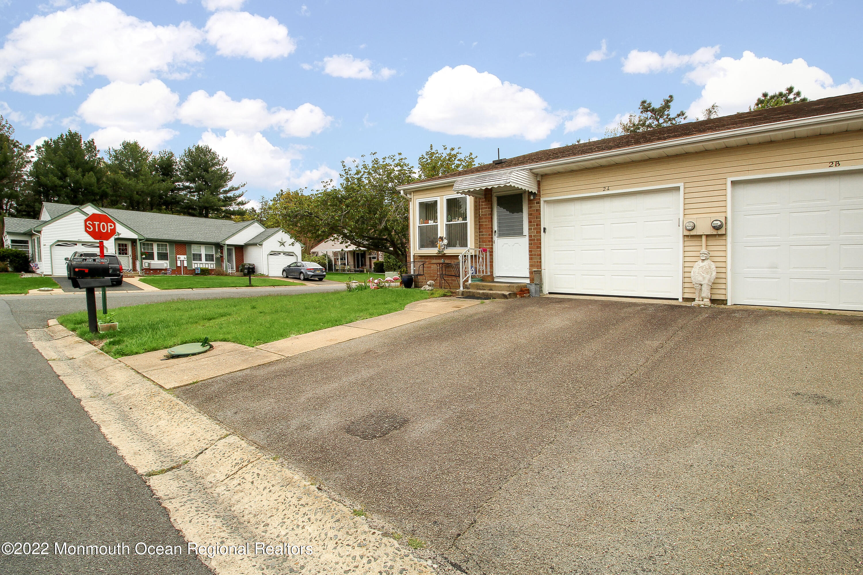 2 A Juniper Lane Whiting, NJ 08759 - Photo 22 of 24 25 Front