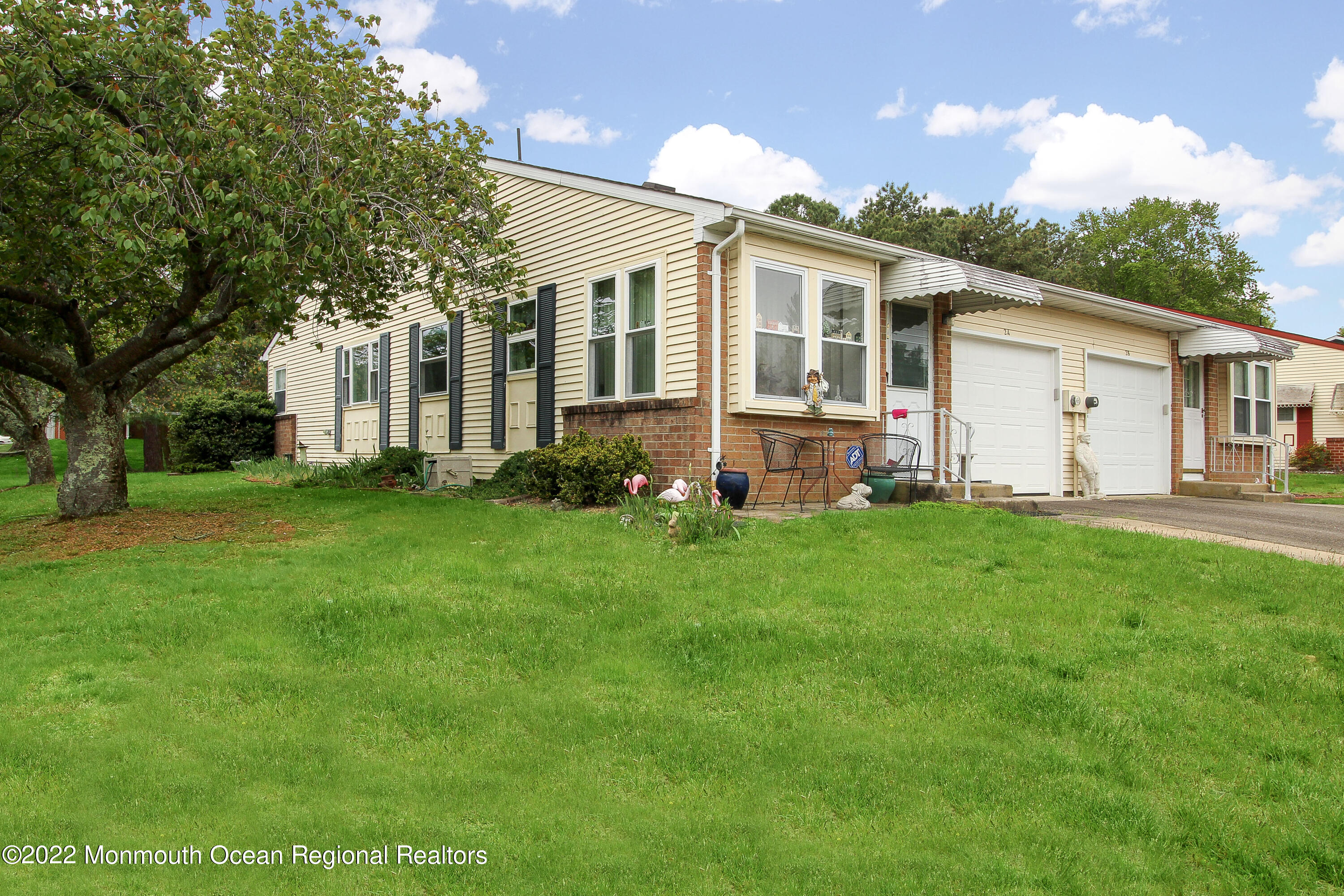 2 A Juniper Lane Whiting, NJ 08759 - Photo 23 of 24 26 Front