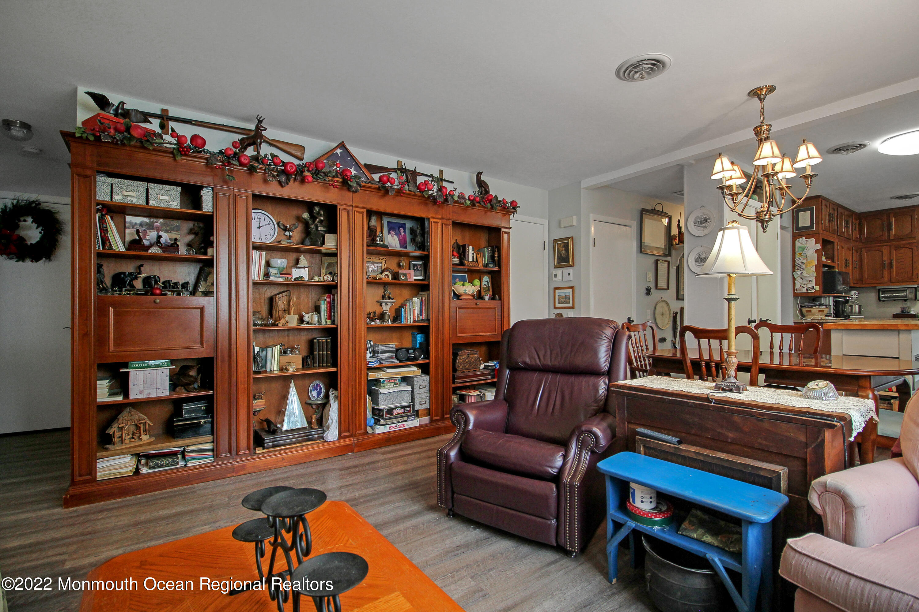 2 A Juniper Lane Whiting, NJ 08759 - Photo 6 of 24 8 LR