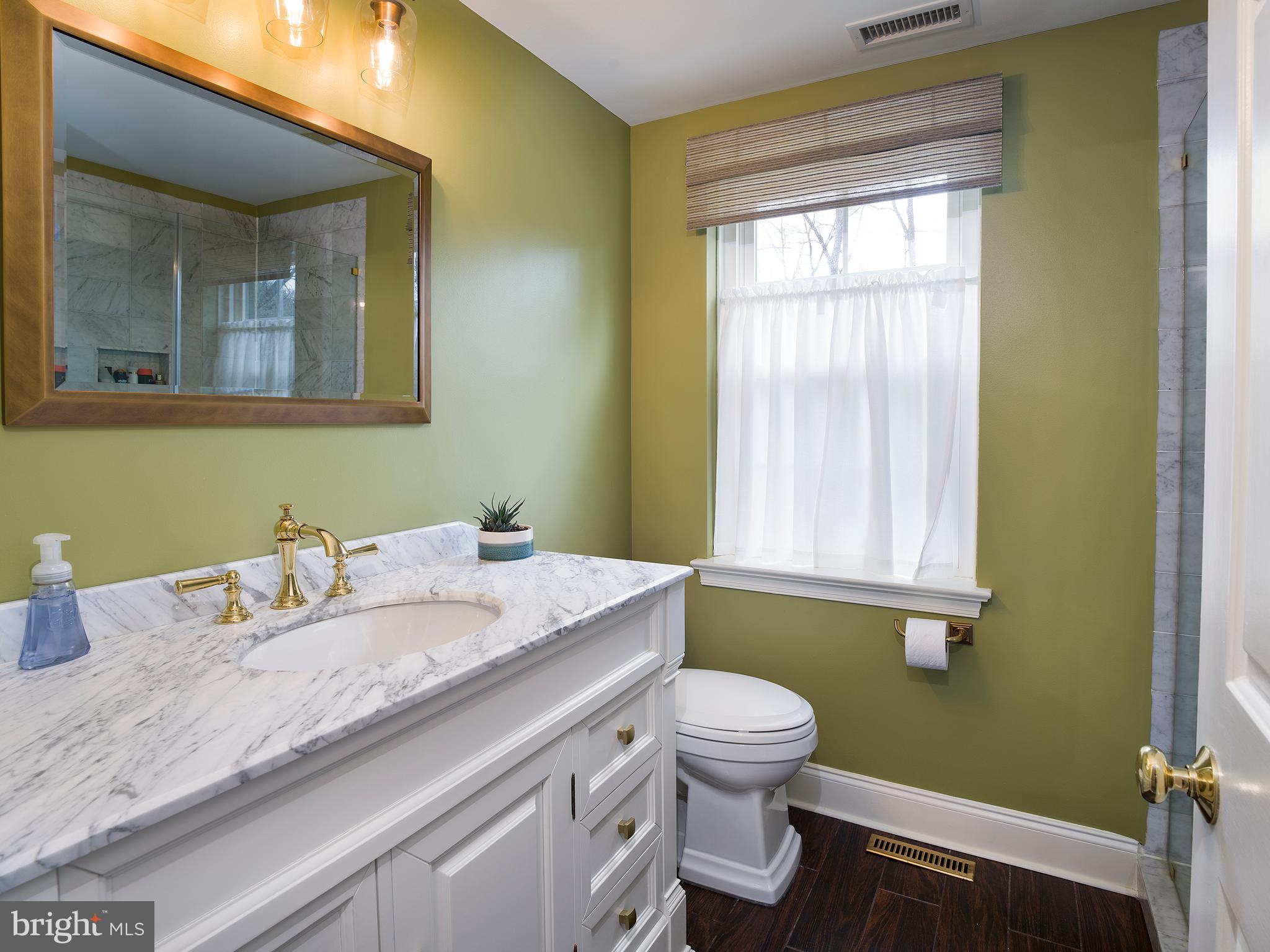 1275 Club House Road Gladwyne, PA 19035 - Photo 25 of 33 Bathroom