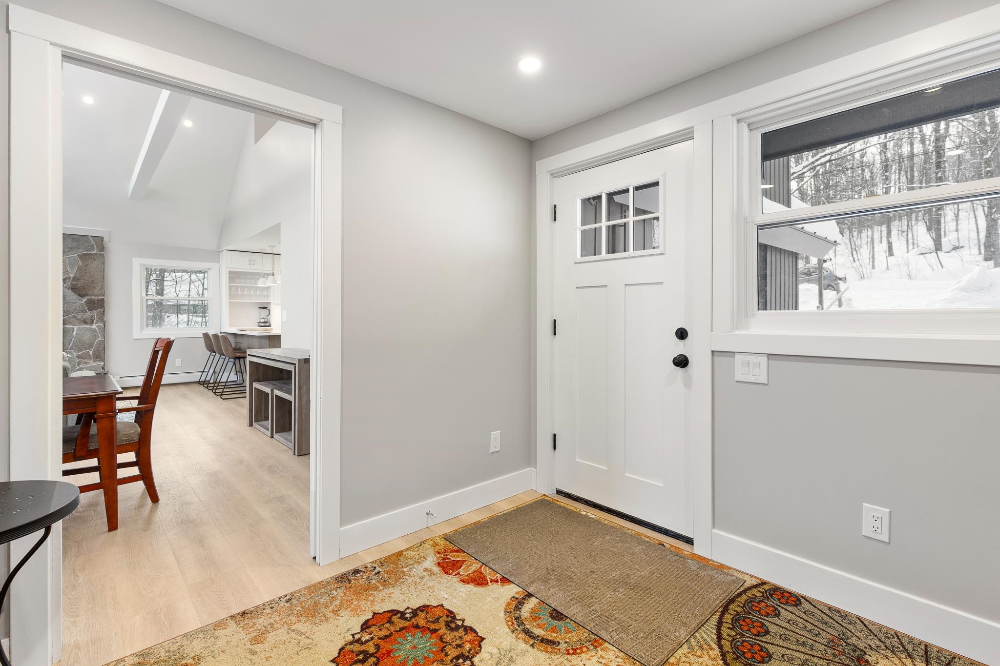 373 Tanglewood Drive Killington, VT 05751 - Photo 3 of 59