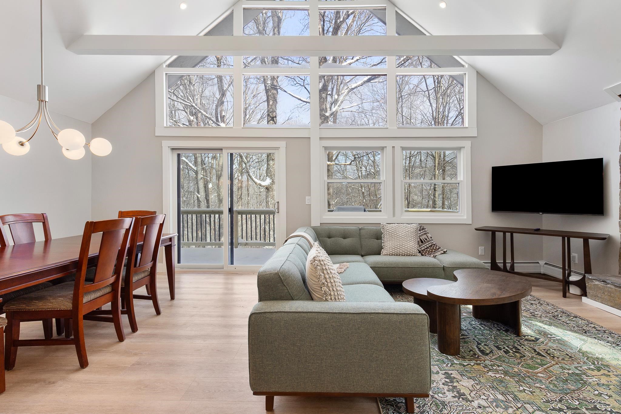 373 Tanglewood Drive Killington, VT 05751 - Photo 7 of 59