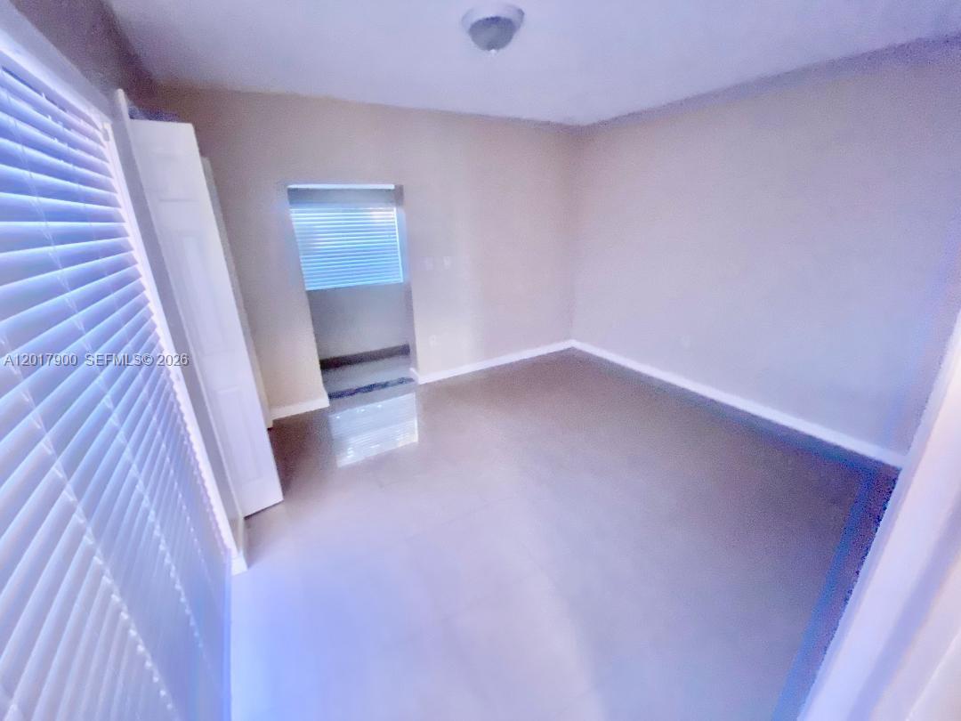 11447 Southwest 33rd Lane Miami, FL 33165 - Photo 12 of 23