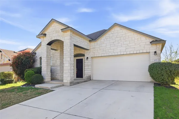 $2,300 | 609 Carly Ann Lane, Leander, TX 78641
