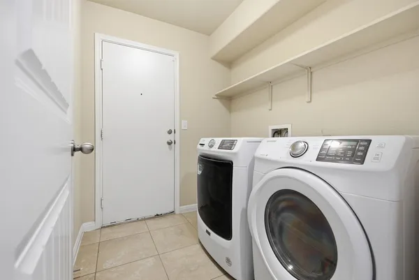 $2,300 | 609 Carly Ann Lane, Leander, TX 78641