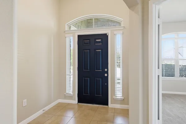 $2,300 | 609 Carly Ann Lane, Leander, TX 78641