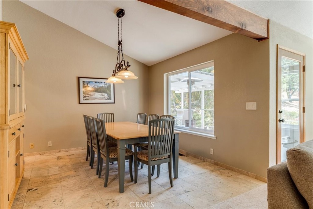 11555 Cenegal Road Atascadero, CA 93422 - Photo 24 of 57 a dining room with furniture and window
