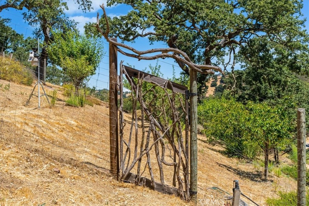 11555 Cenegal Road Atascadero, CA 93422 - Photo 49 of 57 a view of sign board
