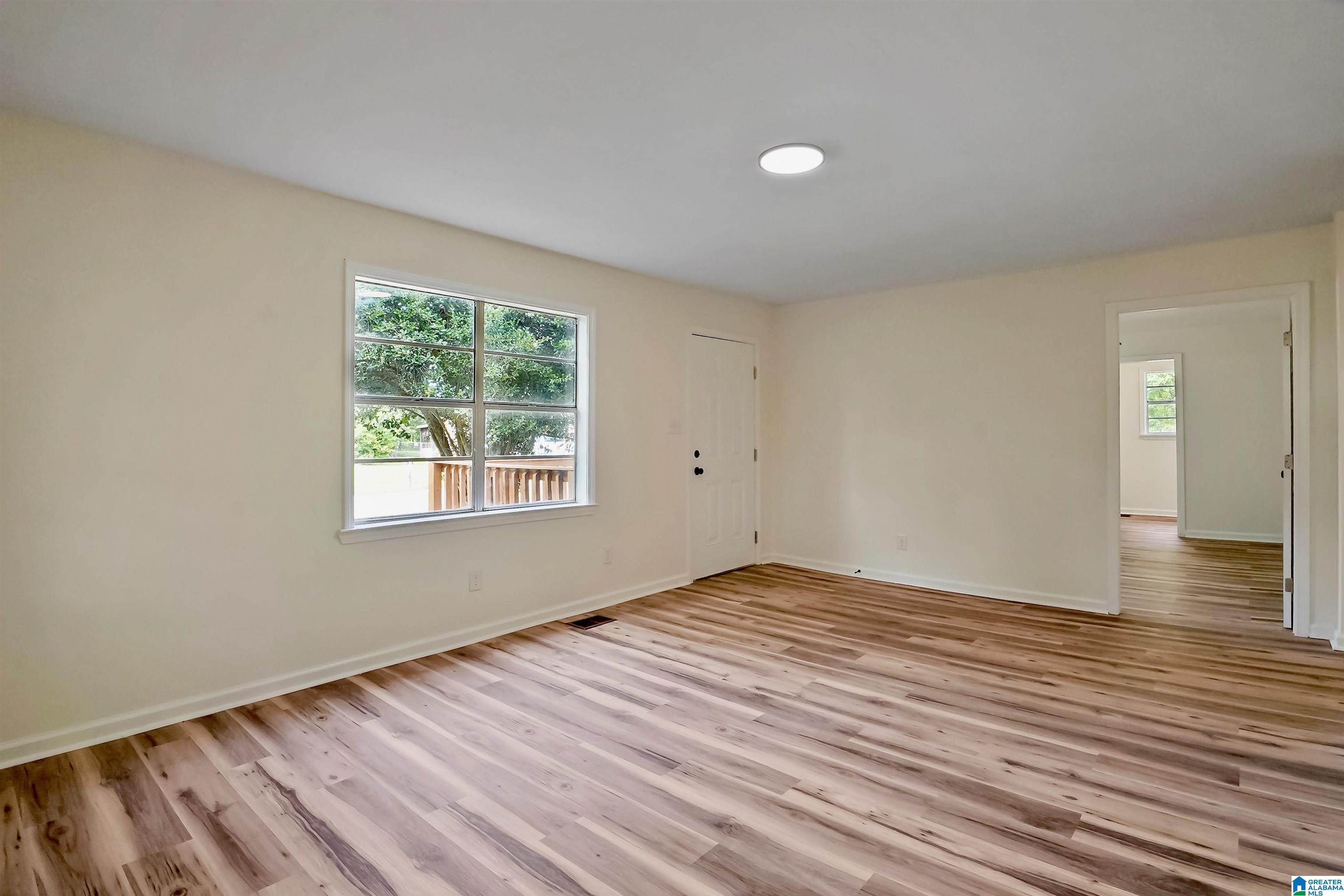 125 Moses Road Prattville, AL 36067 - Photo 5 of 38