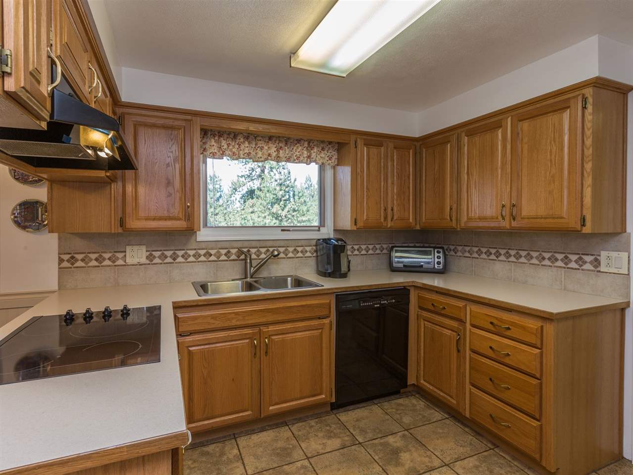 18306 North Hatch Road Colbert, WA 99005 - Photo 6 of 20