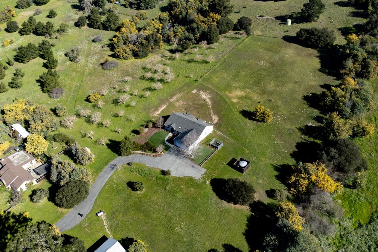 225 Dunbarton Road Aromas, CA 95004 - Photo 39 of 48