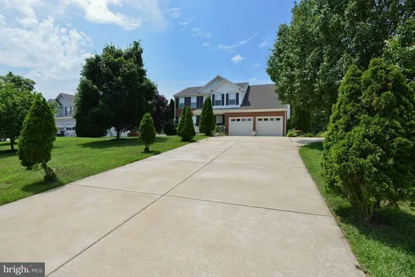 $3,995 | 13195 Quade Lane, Woodbridge, VA 22193