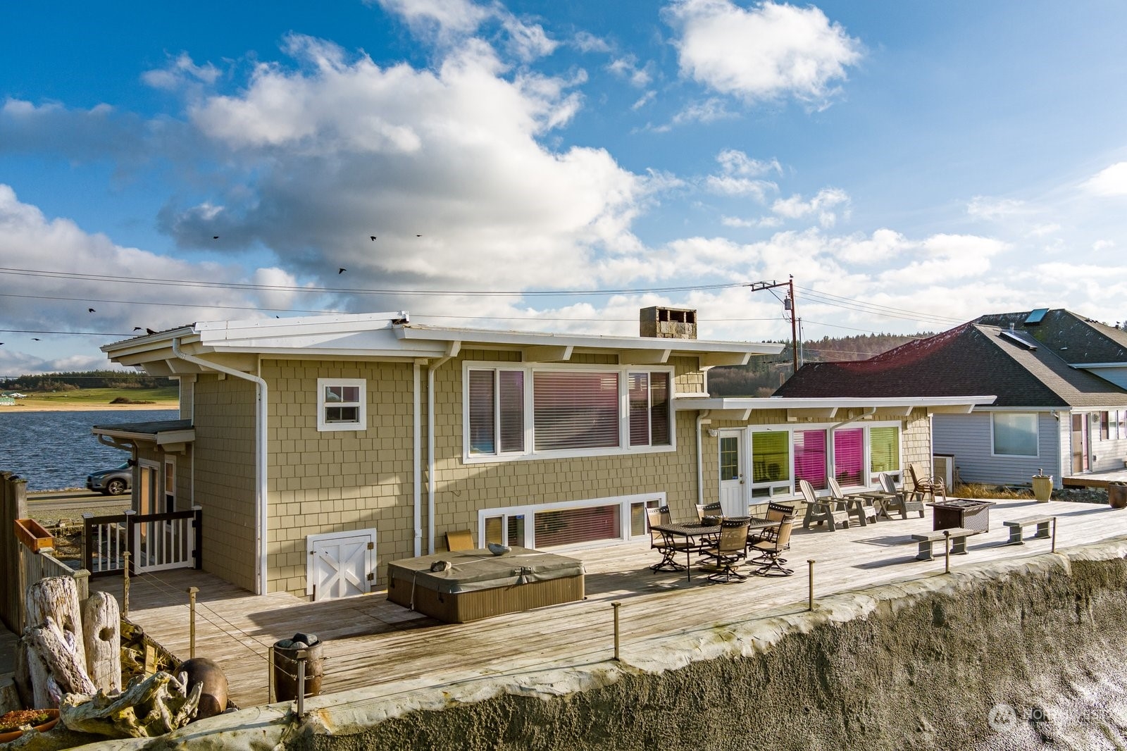 2593 West Beach Road Oak Harbor, WA 98277 - Photo 8 of 40 Gallery Image 8