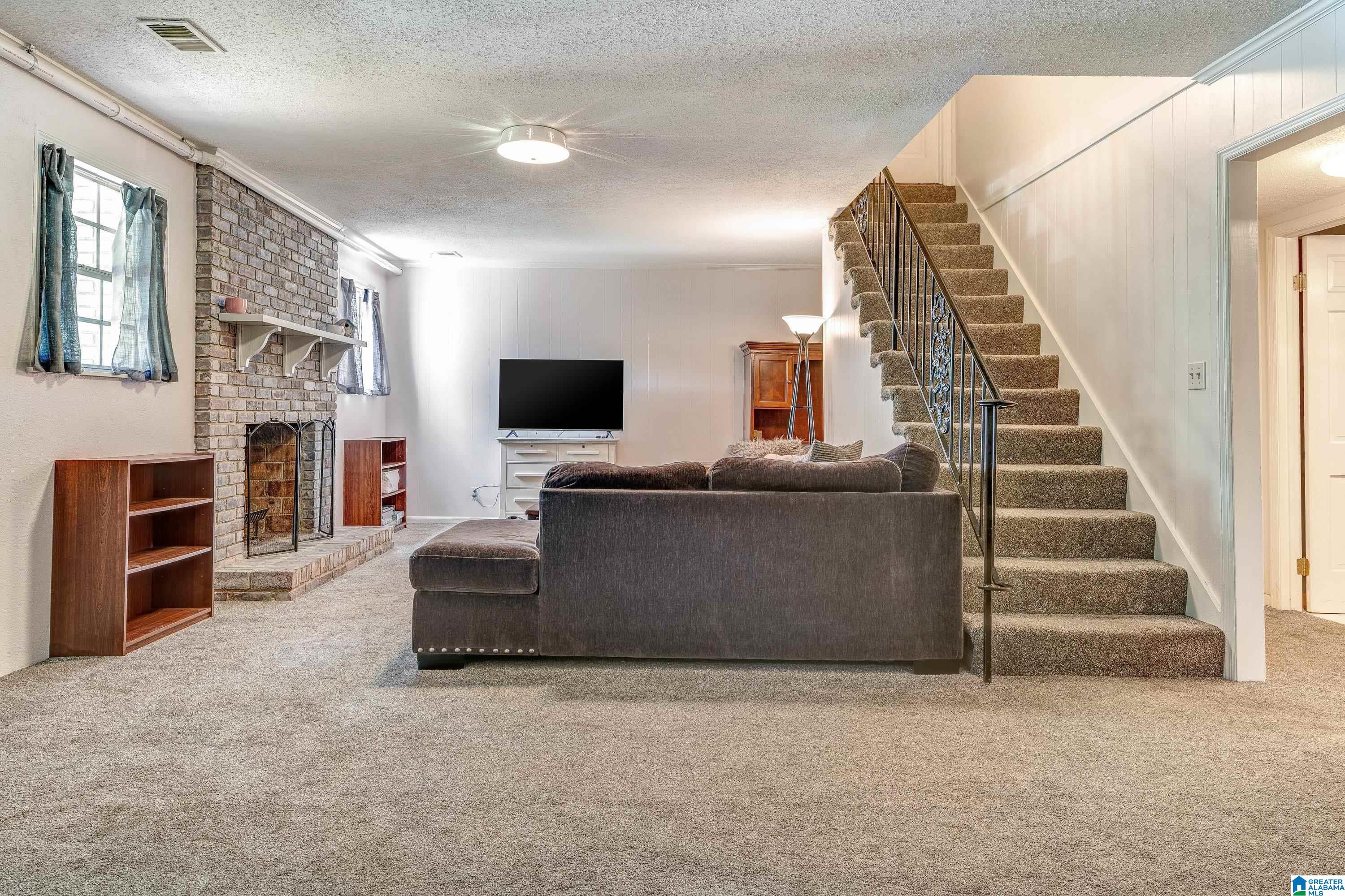 1733 Patton Chapel Road Hoover, AL 35226 - Photo 28 of 40
