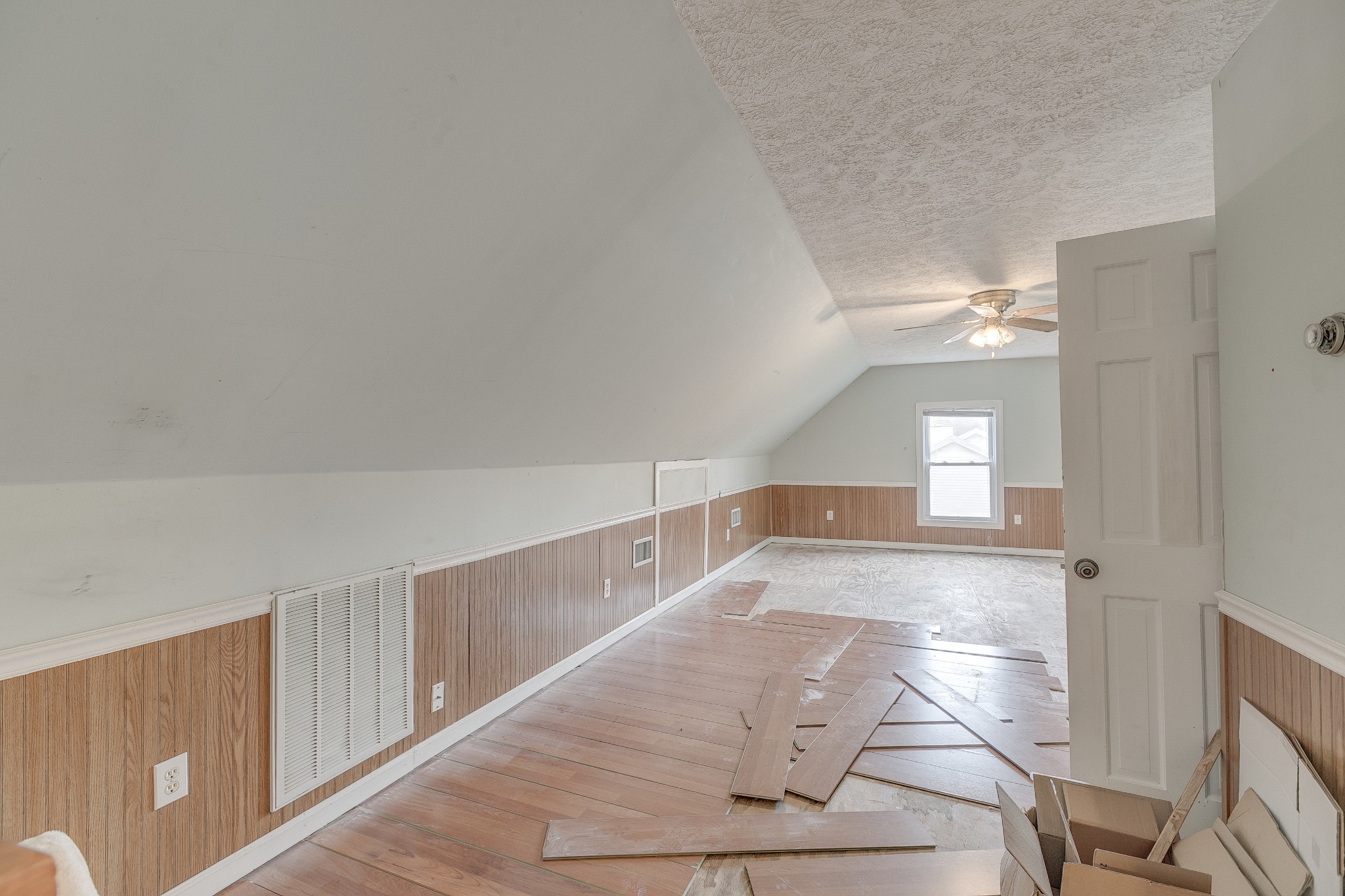 3385 Ridgefield Drive Murfreesboro, TN 37129 - Photo 16 of 25 a view of a living room with hardwood floor