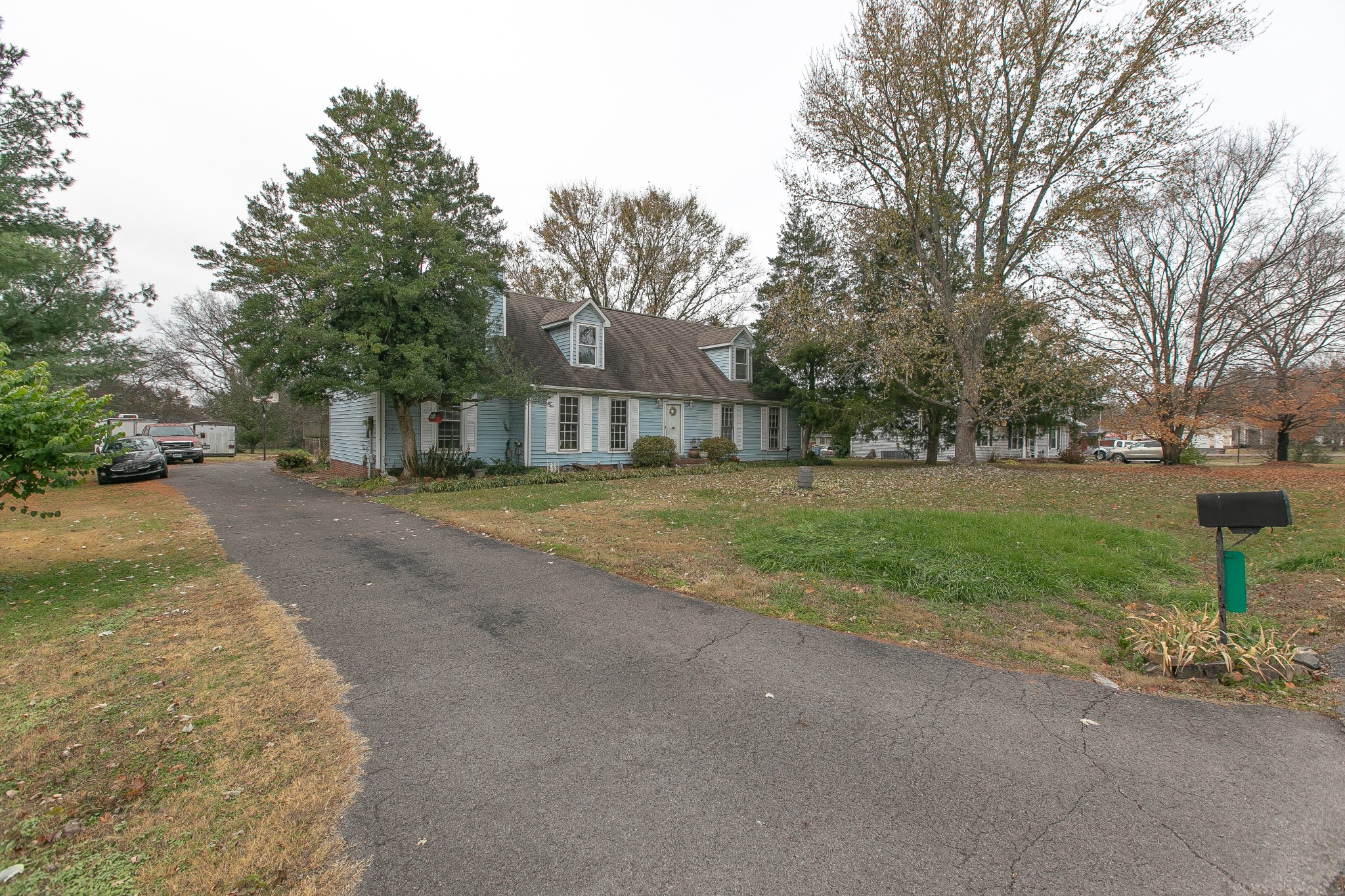 3385 Ridgefield Drive Murfreesboro, TN 37129 - Photo 23 of 25 a house with garden in front of it