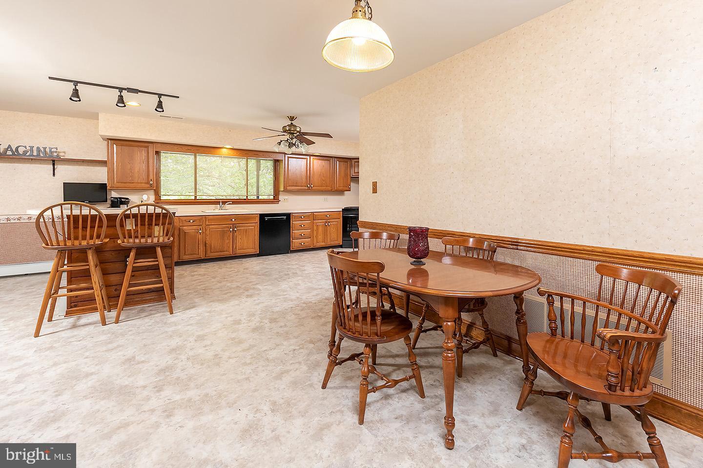 102 Glassboro Road Monroeville, NJ 08343 - Photo 12 of 30