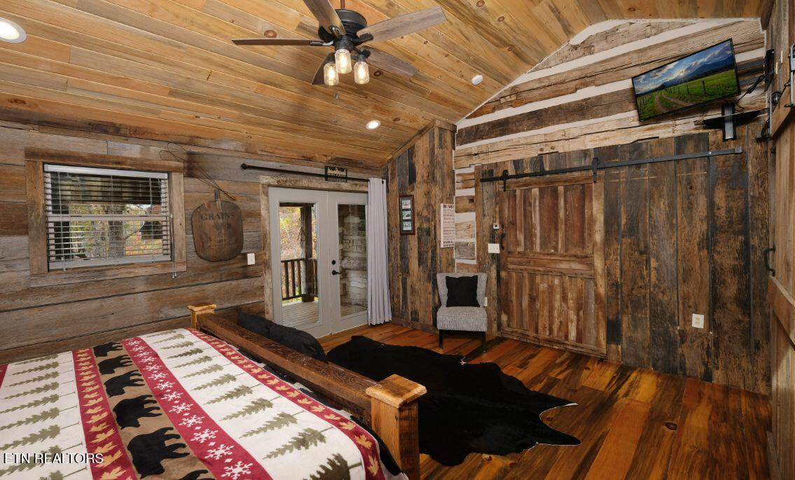 636 Jess Field Road Gatlinburg, TN 37738 - Photo 16 of 39 AF8AB6DF-BD7F-435C-8B46-E556A0A4EB20