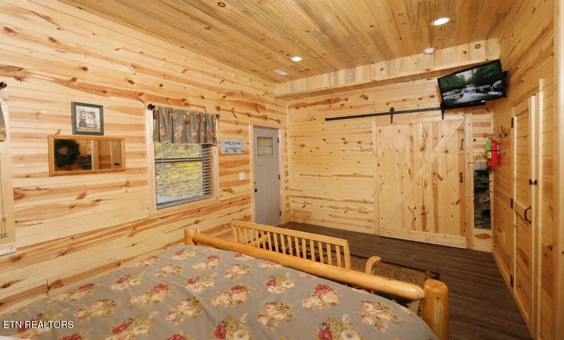 636 Jess Field Road Gatlinburg, TN 37738 - Photo 21 of 39 D6C0694E-92BD-463D-8798-446AFA6ADAE5