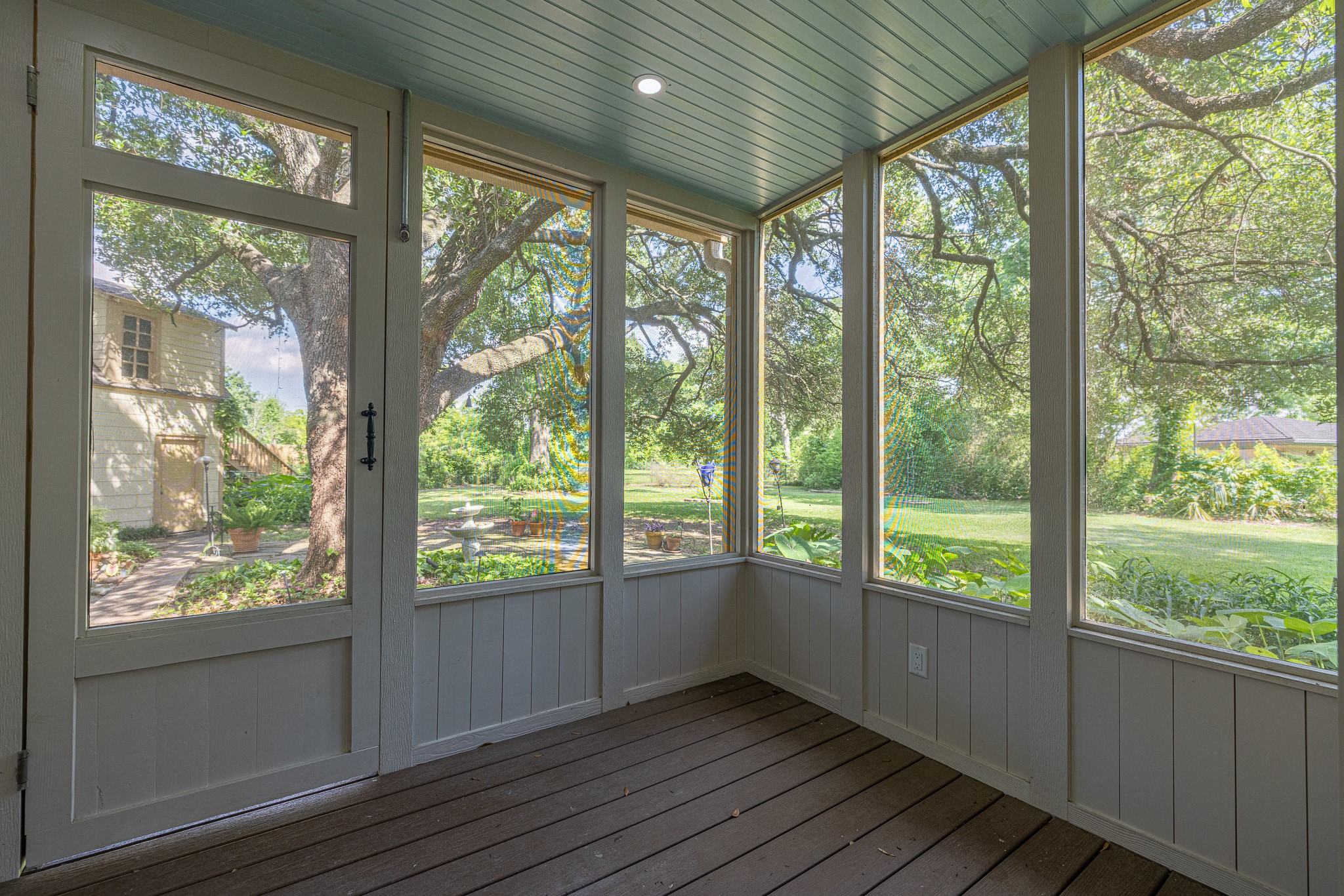 8548 Findlay Street Houston, TX 77017 - Photo 50 of 50 a view of an empty room with wooden floor and windows