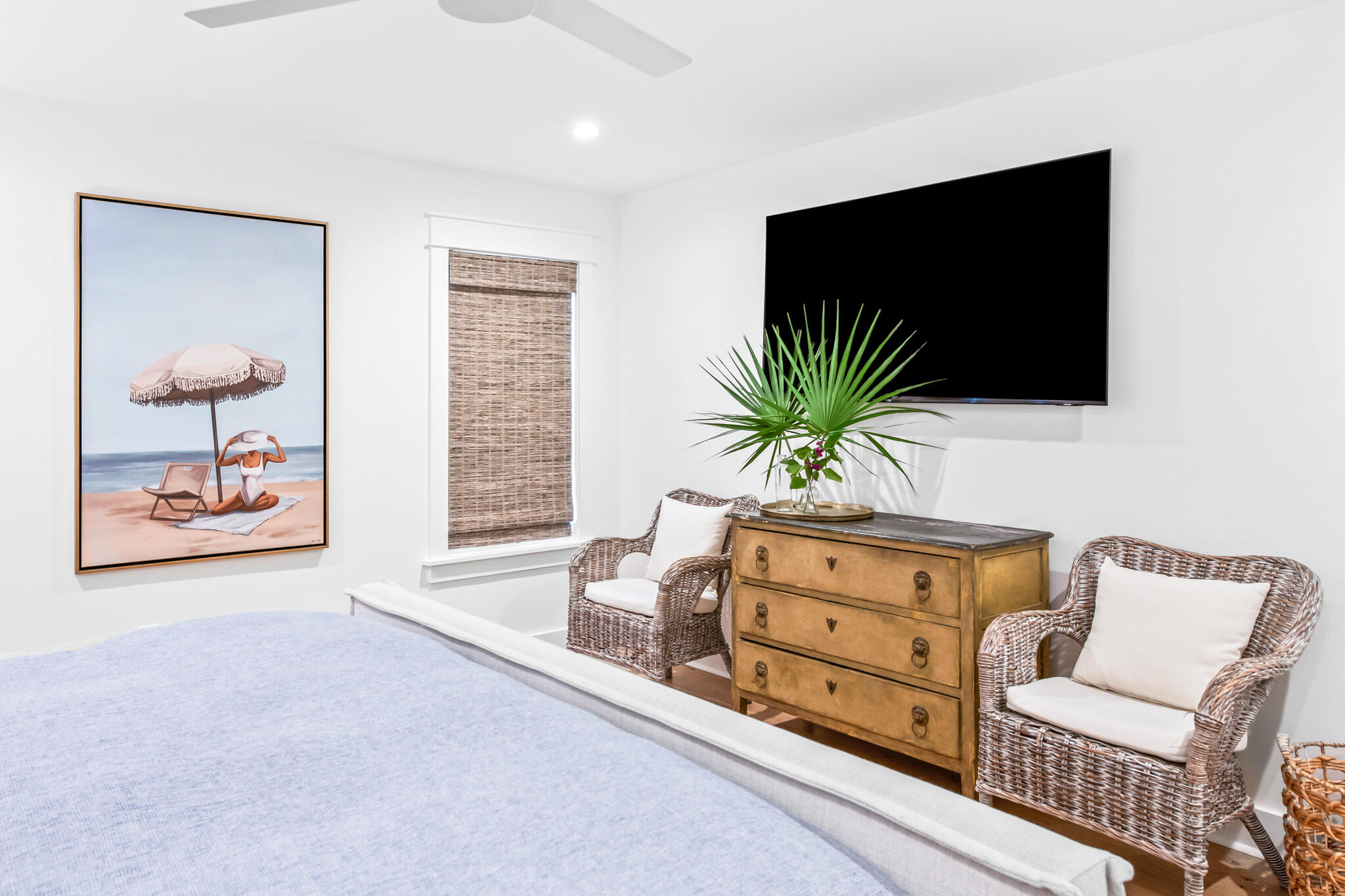 375 Defuniak Street Santa Rosa Beach, FL 32459 - Photo 39 of 94 a living room with furniture and a flat screen tv