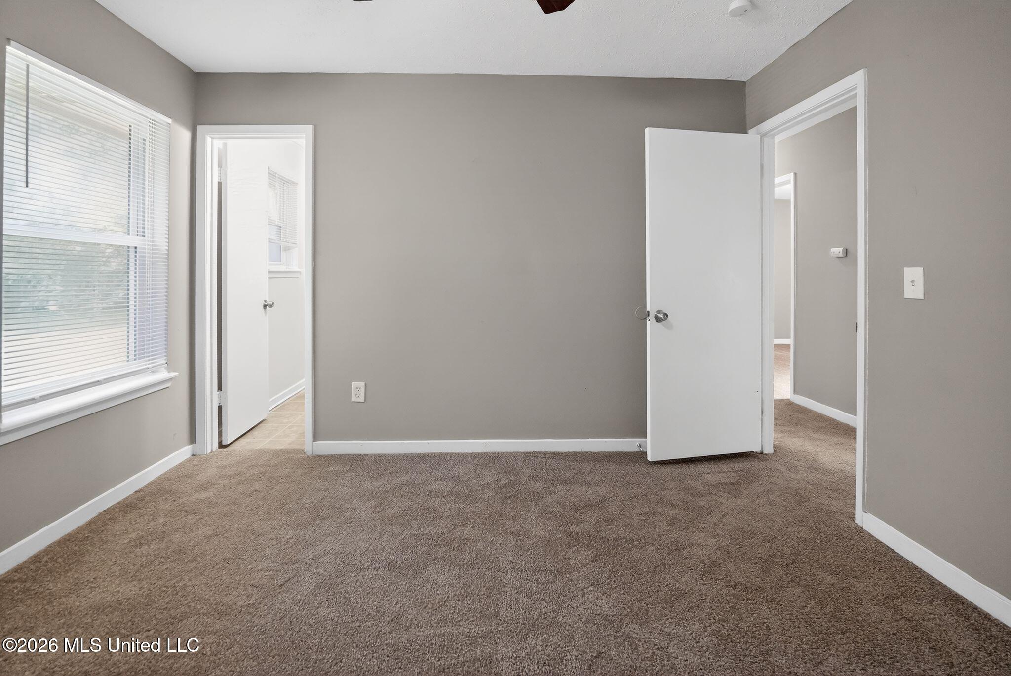 1418 Cooks Avenue Jackson, MS 39212 - Photo 30 of 36 30_1418_Cooks_Ave_Jackson_MS_39212-Bedro