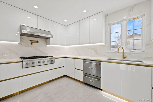 $2,198,000 | 76-62 174th Street | Hillcrest