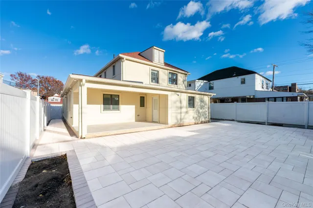 $2,399,995 | 76-62 174th Street | Hillcrest