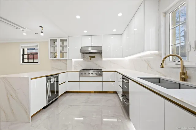 $2,399,995 | 76-62 174th Street | Hillcrest