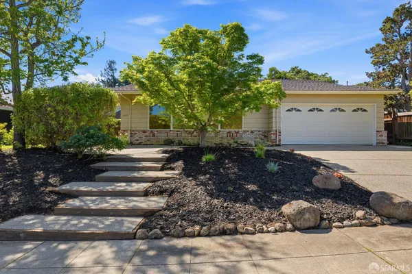 $2,525,000 | 1322 Ashwood Court, San Mateo, CA 94402