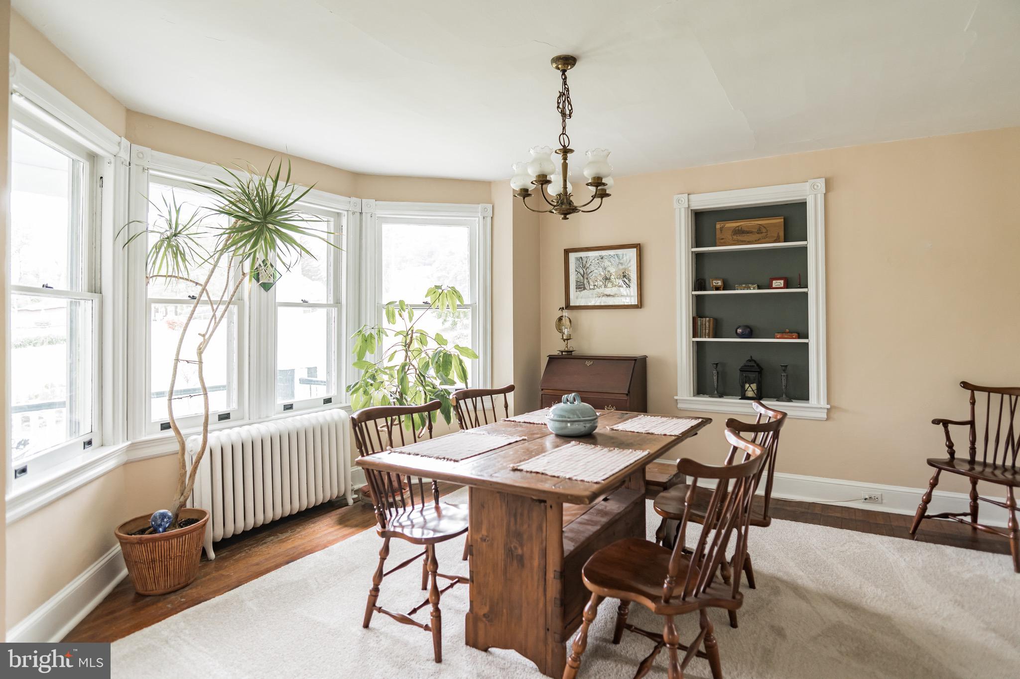1648 Valley Road Coatesville, PA 19320 - Photo 5 of 26 Dining Rm