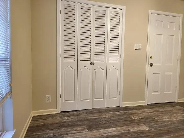 5728 Rockhill Road Fort Worth, TX 76112 - Photo 25 of 31