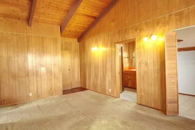 a view of a bathroom