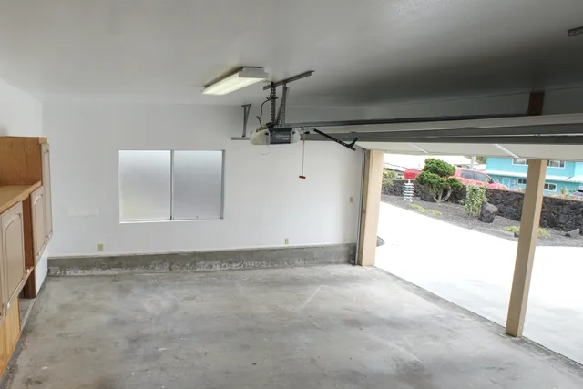 a view of a garage