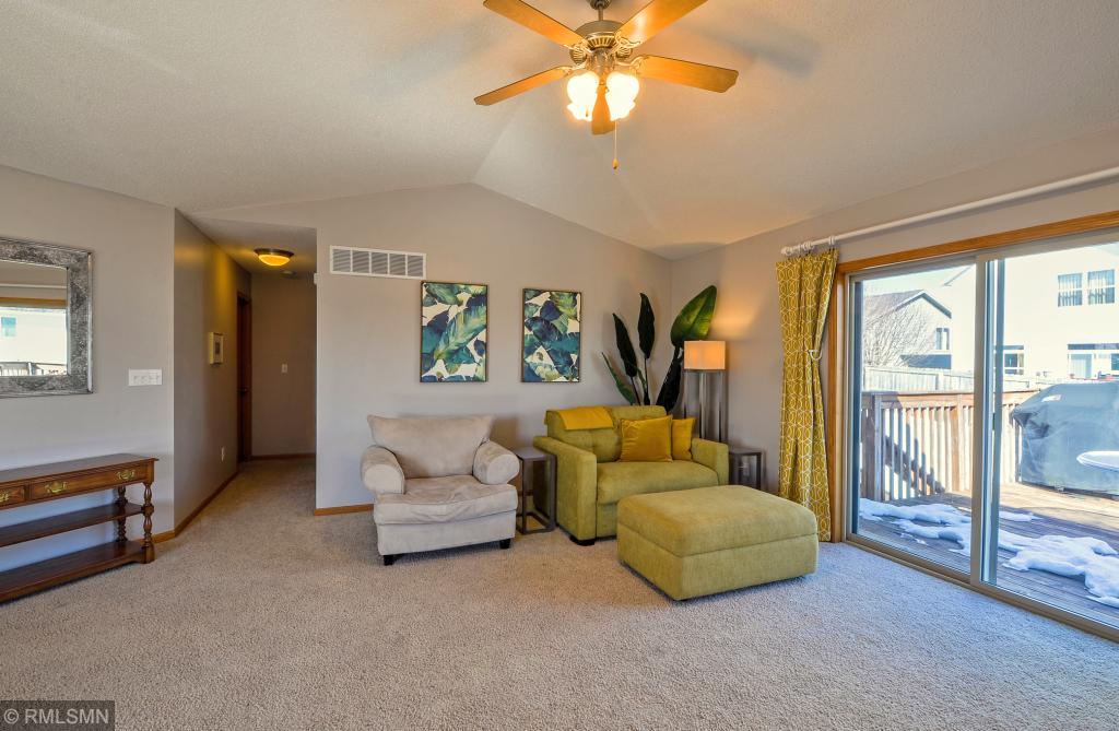 6046 Somersby Court Northwest Rochester, MN 55901 - Photo 12 of 38 Gallery Image 12