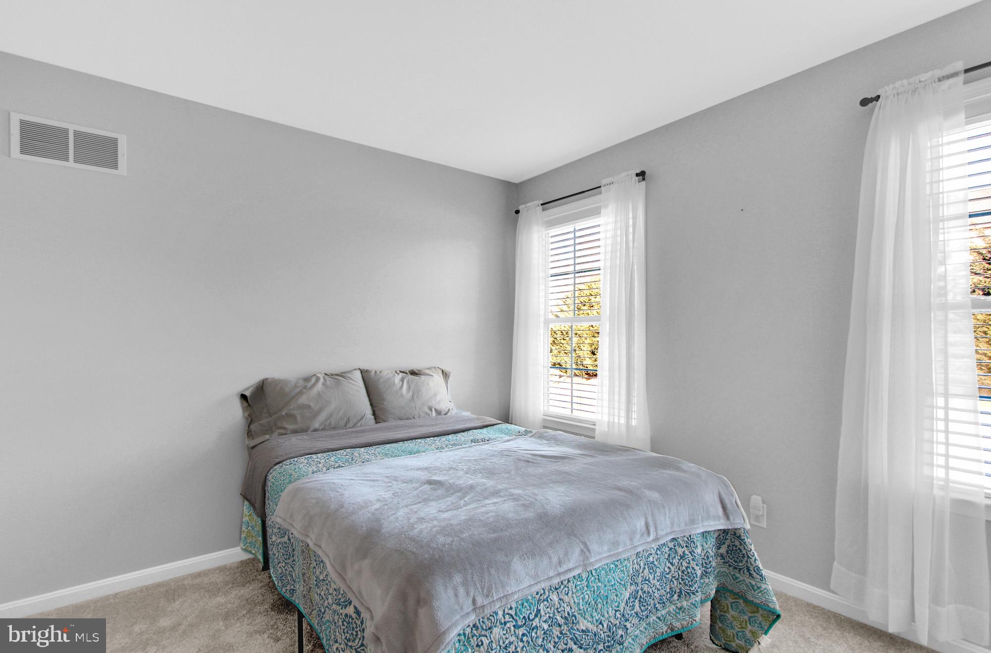 2300 Daisy Road York, PA 17402 - Photo 14 of 27 Gallery Image 14