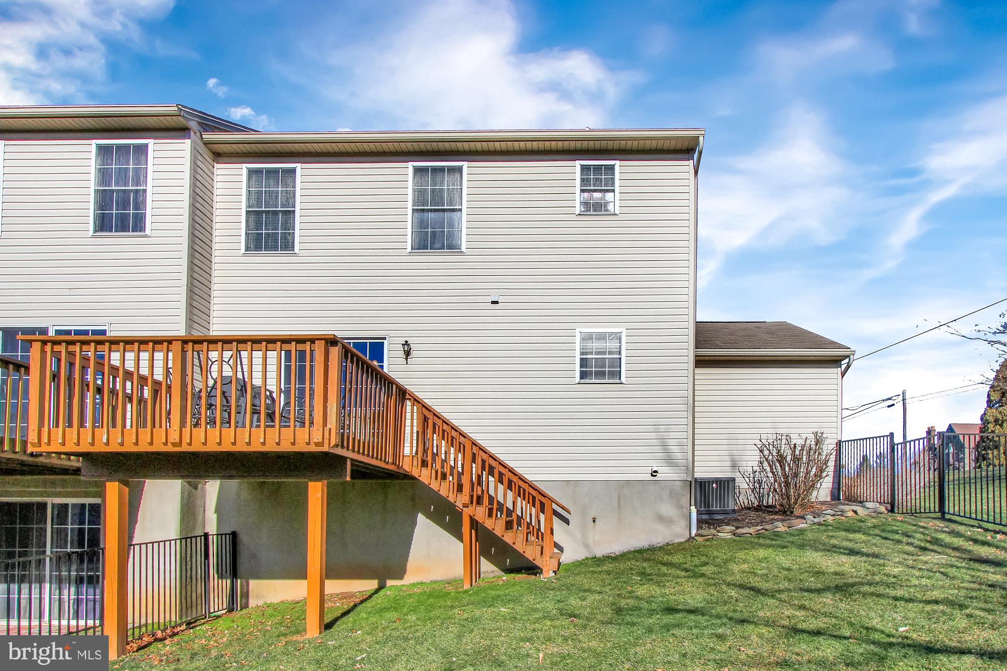 2300 Daisy Road York, PA 17402 - Photo 23 of 27 Gallery Image 23