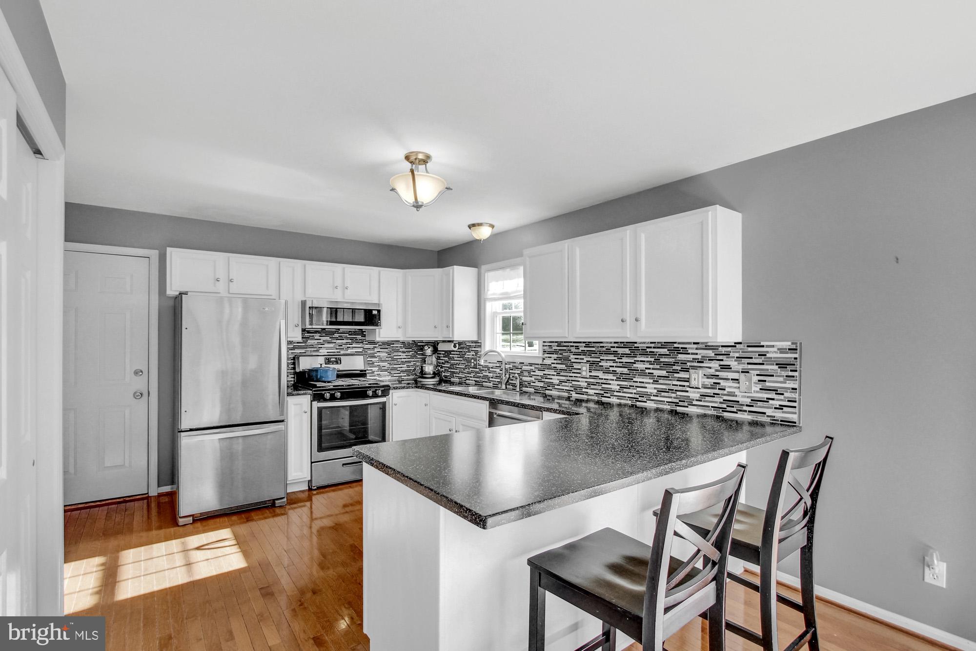 2300 Daisy Road York, PA 17402 - Photo 9 of 27 Gallery Image 9