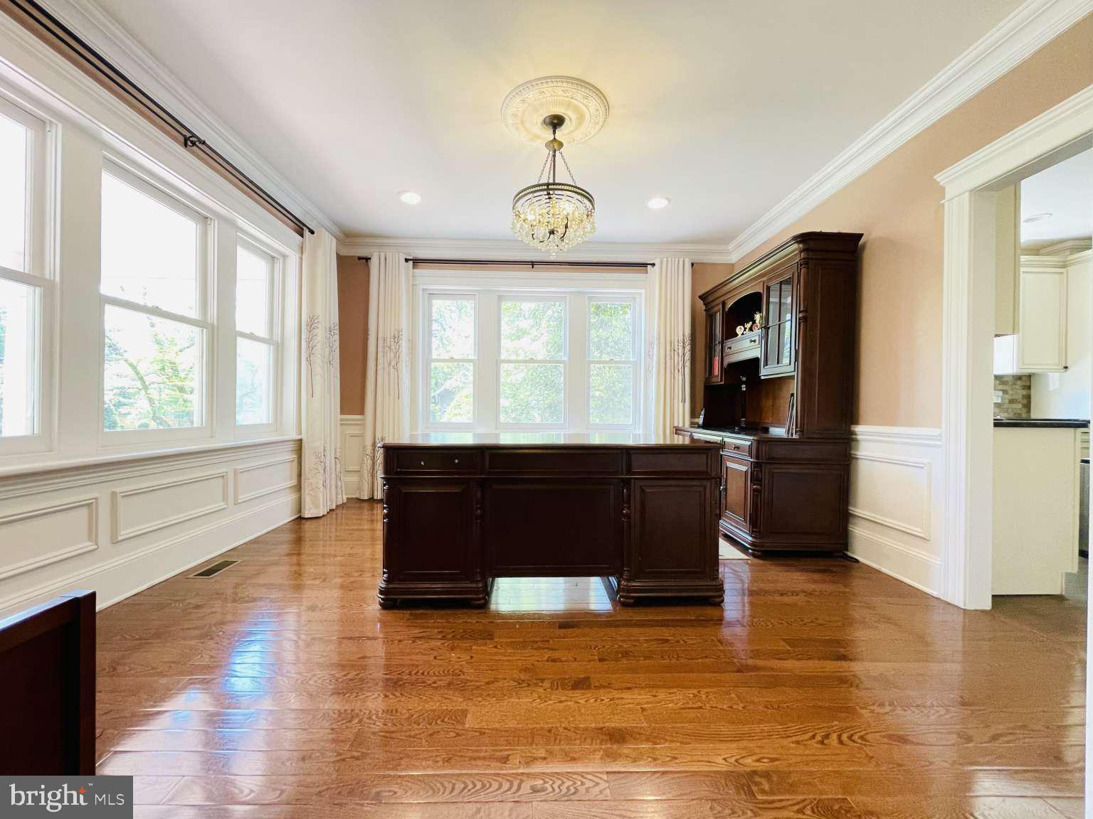 600 Chews Landing Road Haddonfield, NJ 08033 - Photo 8 of 25