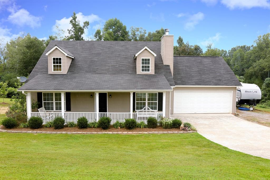 5434 Wg Robinson Road Gainesville, GA 30506 - Photo 1 of 1 Charming Cape Cod Home!
