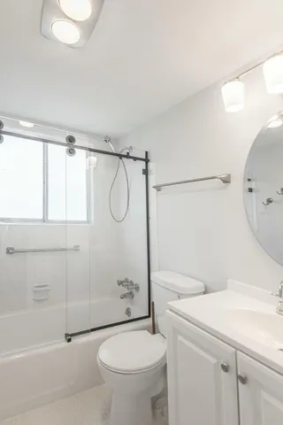 $119,900 | 2840 Cynthia Lane, Unit 204, Lake Worth Beach, FL 33461