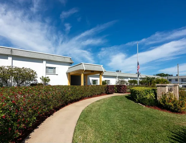 $119,900 | 2840 Cynthia Lane, Unit 204, Lake Worth Beach, FL 33461