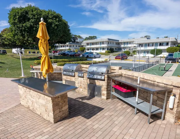 $119,900 | 2840 Cynthia Lane, Unit 204, Lake Worth Beach, FL 33461