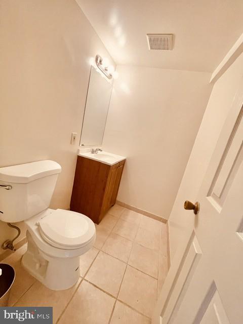 1016 Windrush Lane, Unit 25 Sandy Spring, MD 20860 - Photo 28 of 37 Basement half bathroom.