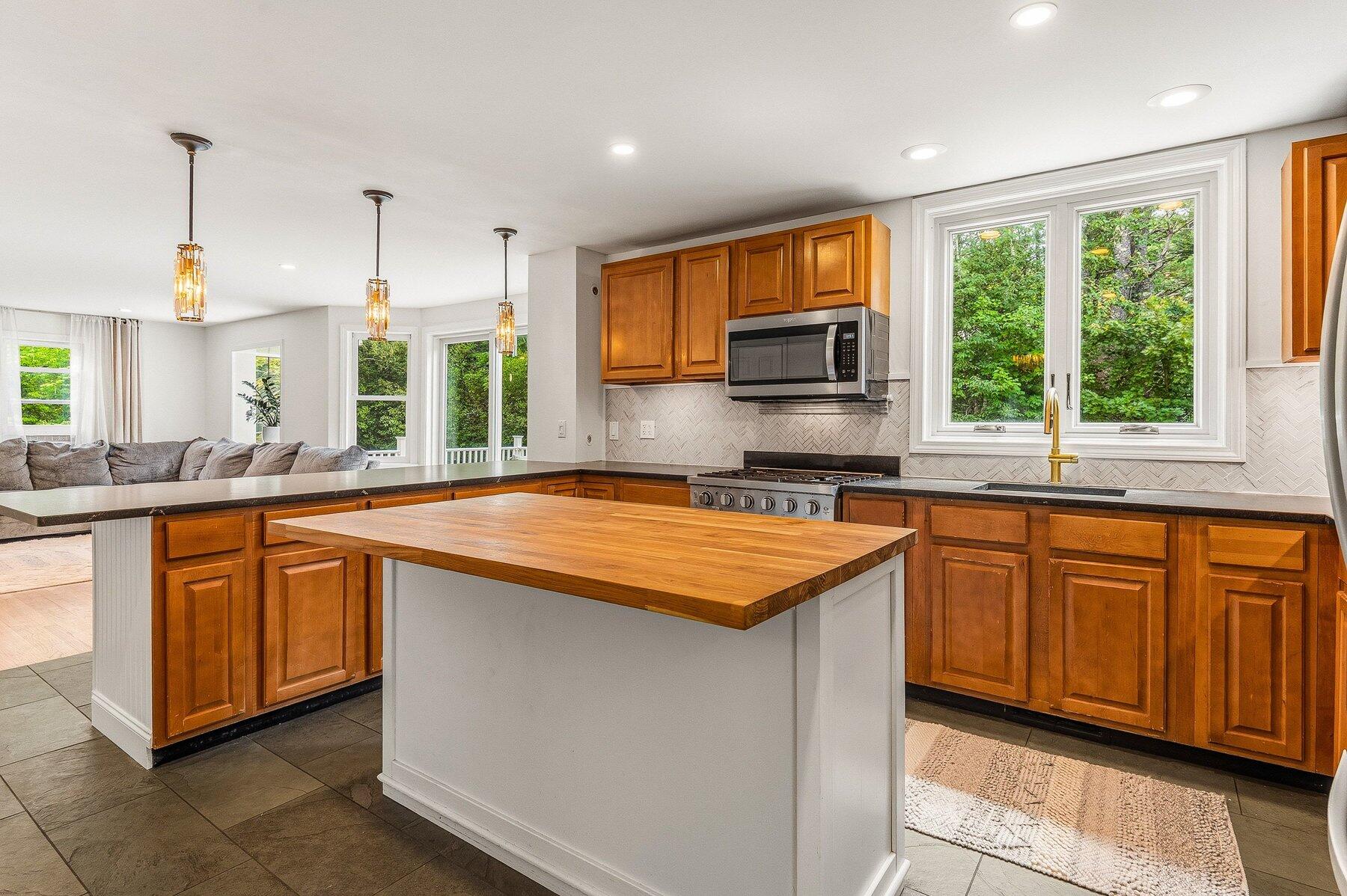 194 Birch Hill Road York, ME 03909 - Photo 17 of 93 194 Birch Hill Rd., York, ME